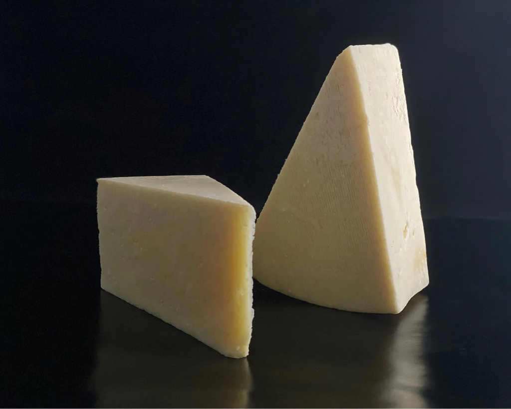 PECORINO ROMANO DOP PZ 250G 12PZ CRT AUR