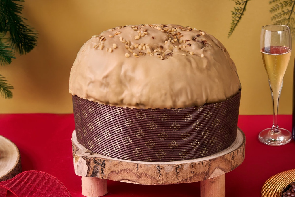 Panettone Nocciola e Caffe 1 kg ANN — foto originale