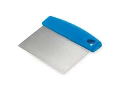 SPATOLA TAGLIA IMPASTO IN ACCIAIO 7,5CM X 15CM GI